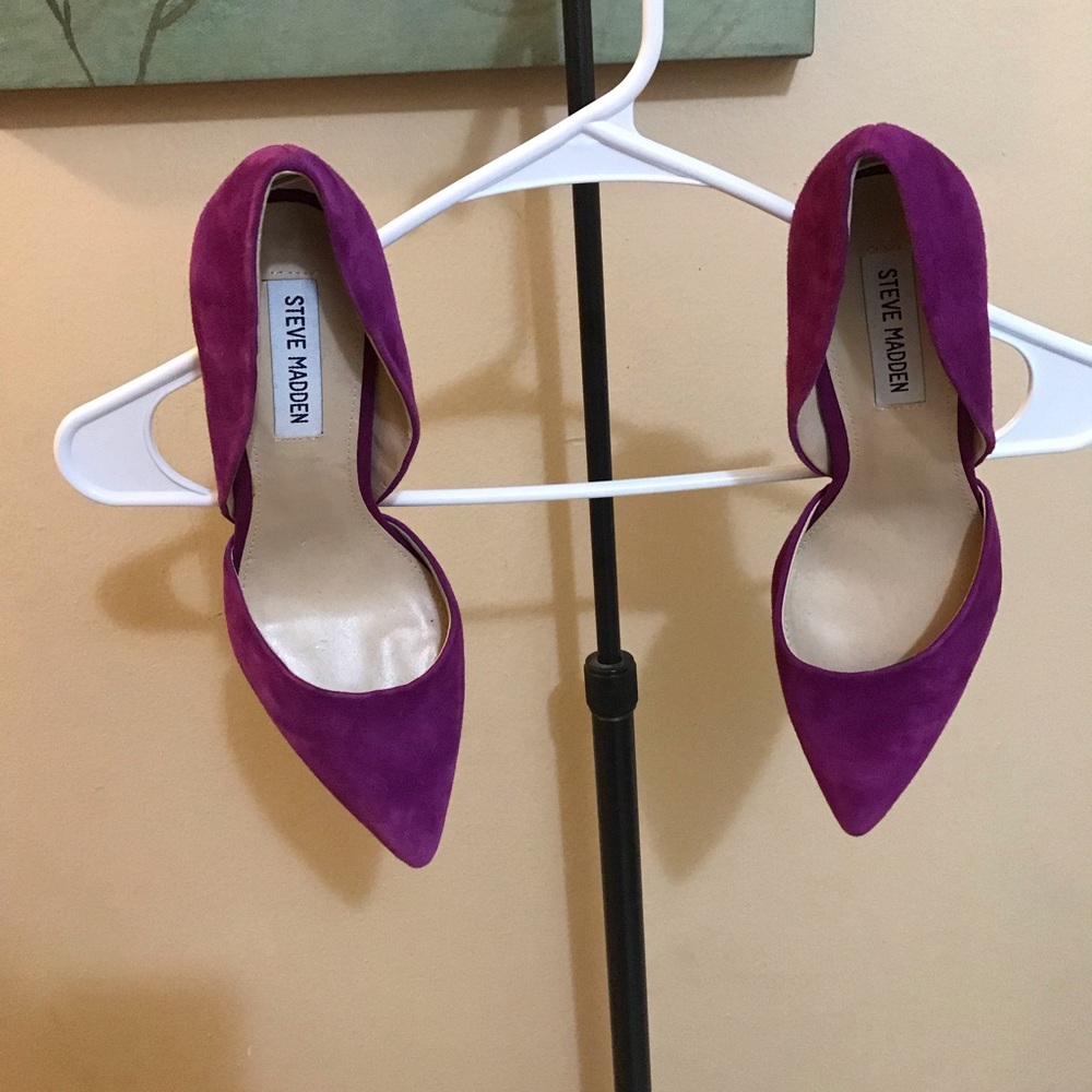 Fuchsia Steve Madden pumps